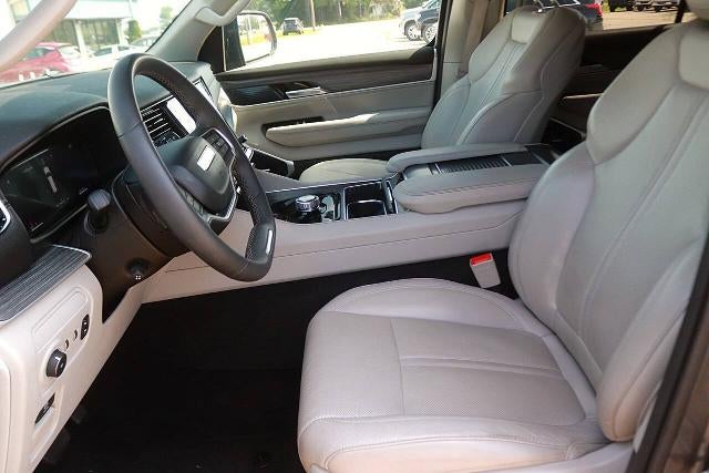 2024 Jeep Wagoneer L Series II 4x2
