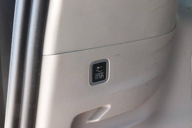 2024 Jeep Wagoneer L Series II 4x2