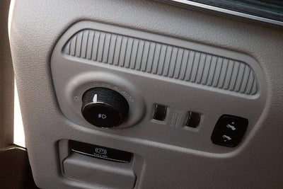 2024 Jeep Wagoneer L Series II 4x2