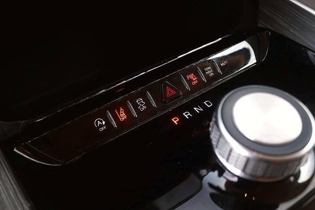 2024 Jeep Wagoneer L Series II 4x2