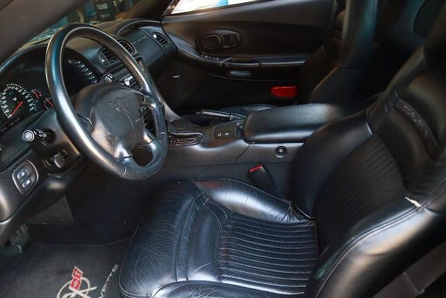 2004 Chevrolet Corvette Base