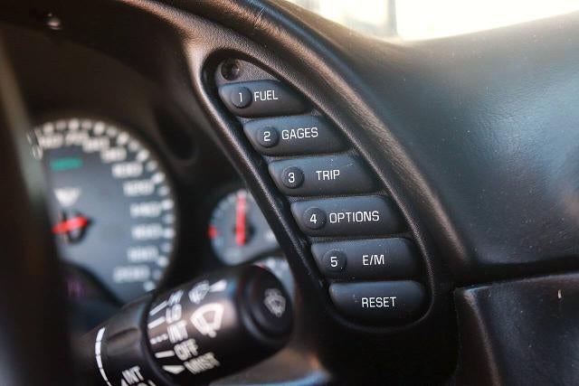 2004 Chevrolet Corvette Base