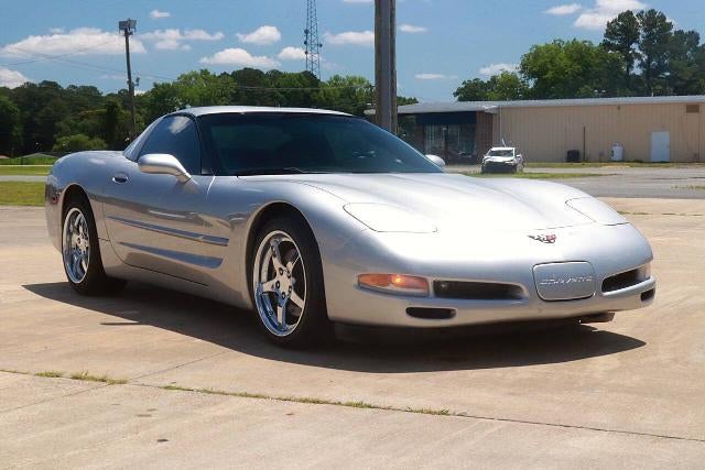 2004 Chevrolet Corvette Base