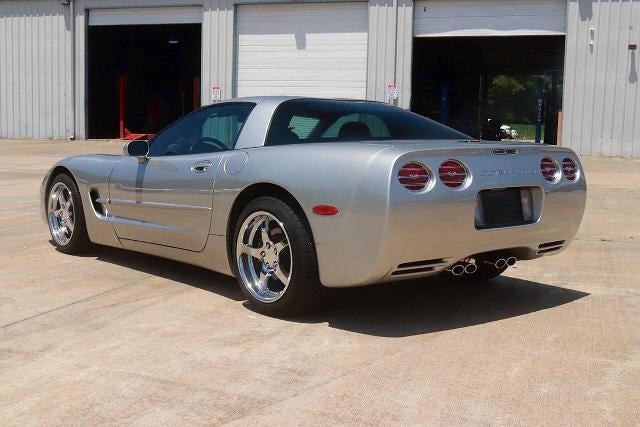 2004 Chevrolet Corvette Base