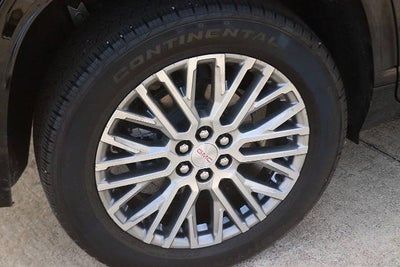 2025 GMC Acadia Denali
