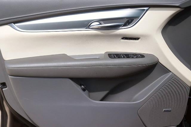 2021 Cadillac XT5 FWD Premium Luxury