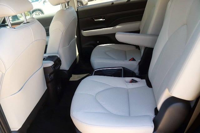 2025 Toyota Grand Highlander Limited